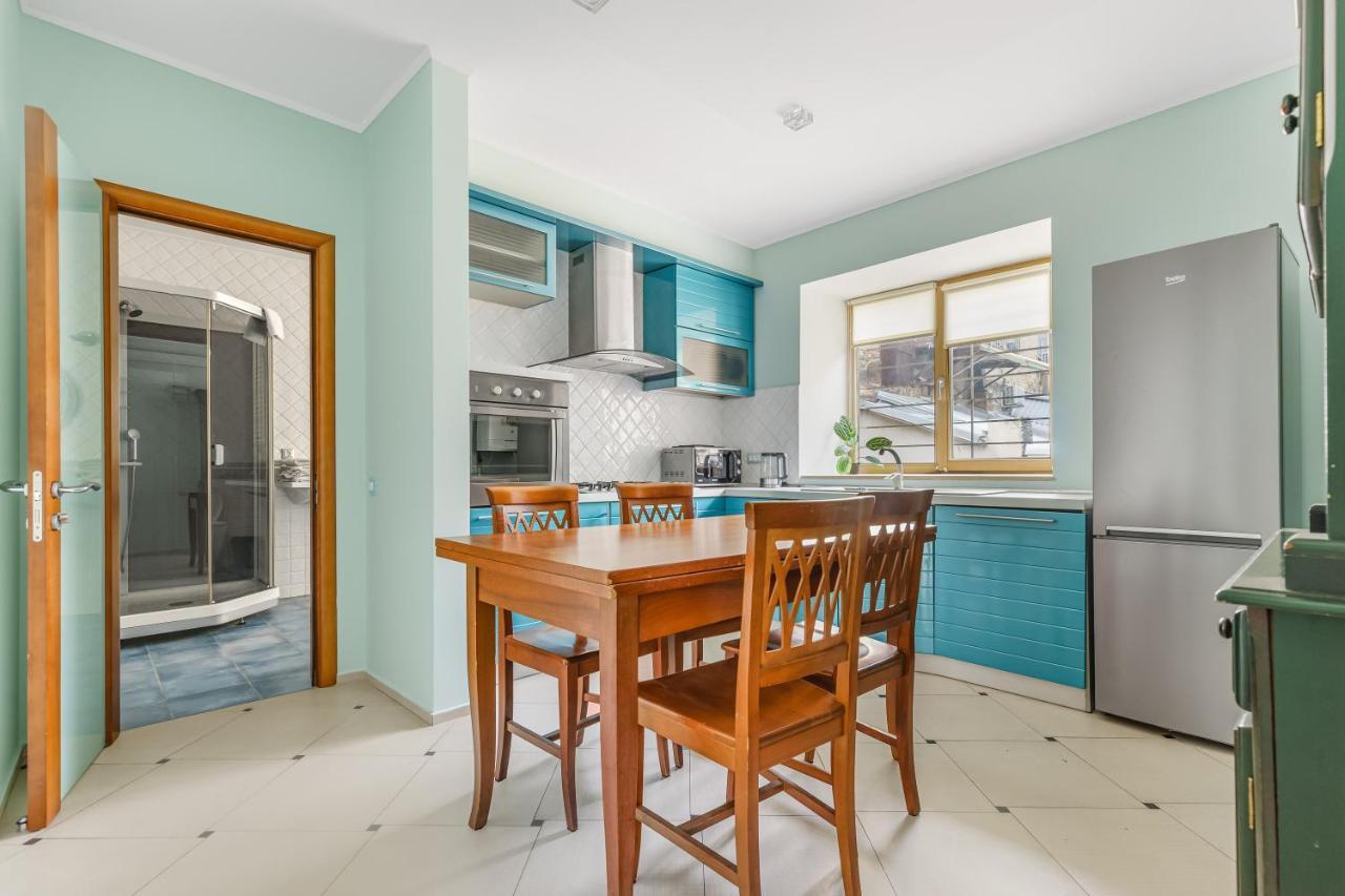 Deribasivska Cozy 4-room Apartment Odessa Exteriör bild